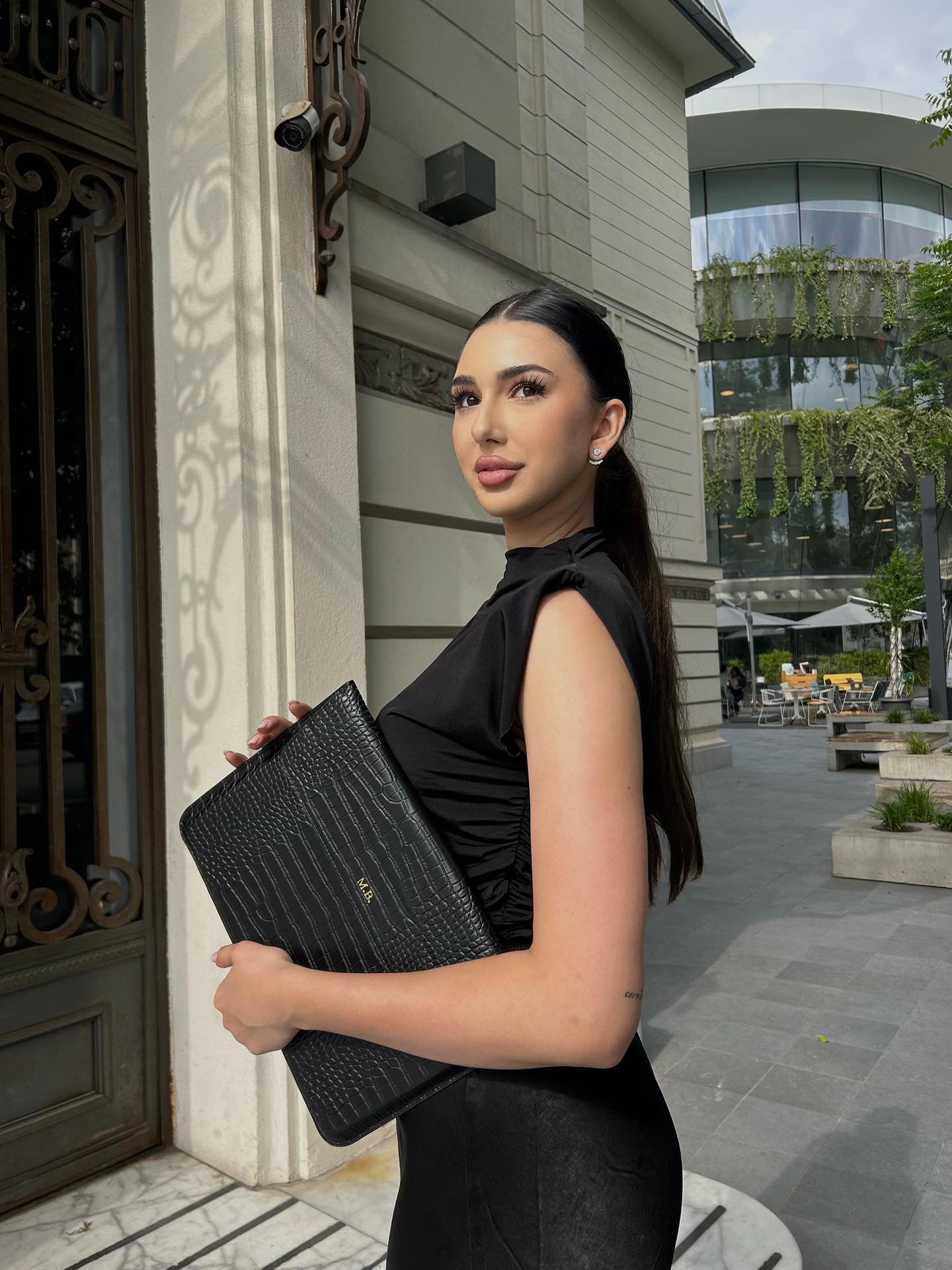 The Croco Laptop Negru