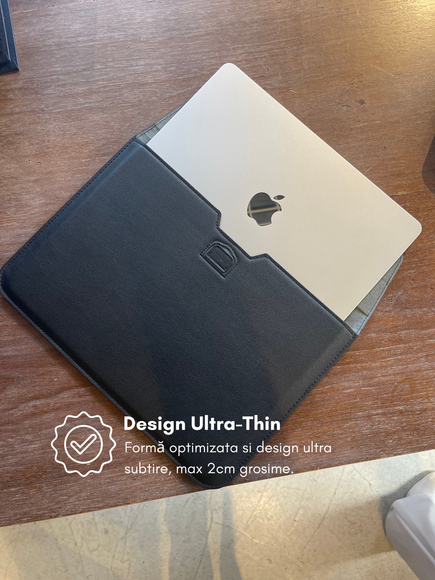 The Classic Laptop Negru