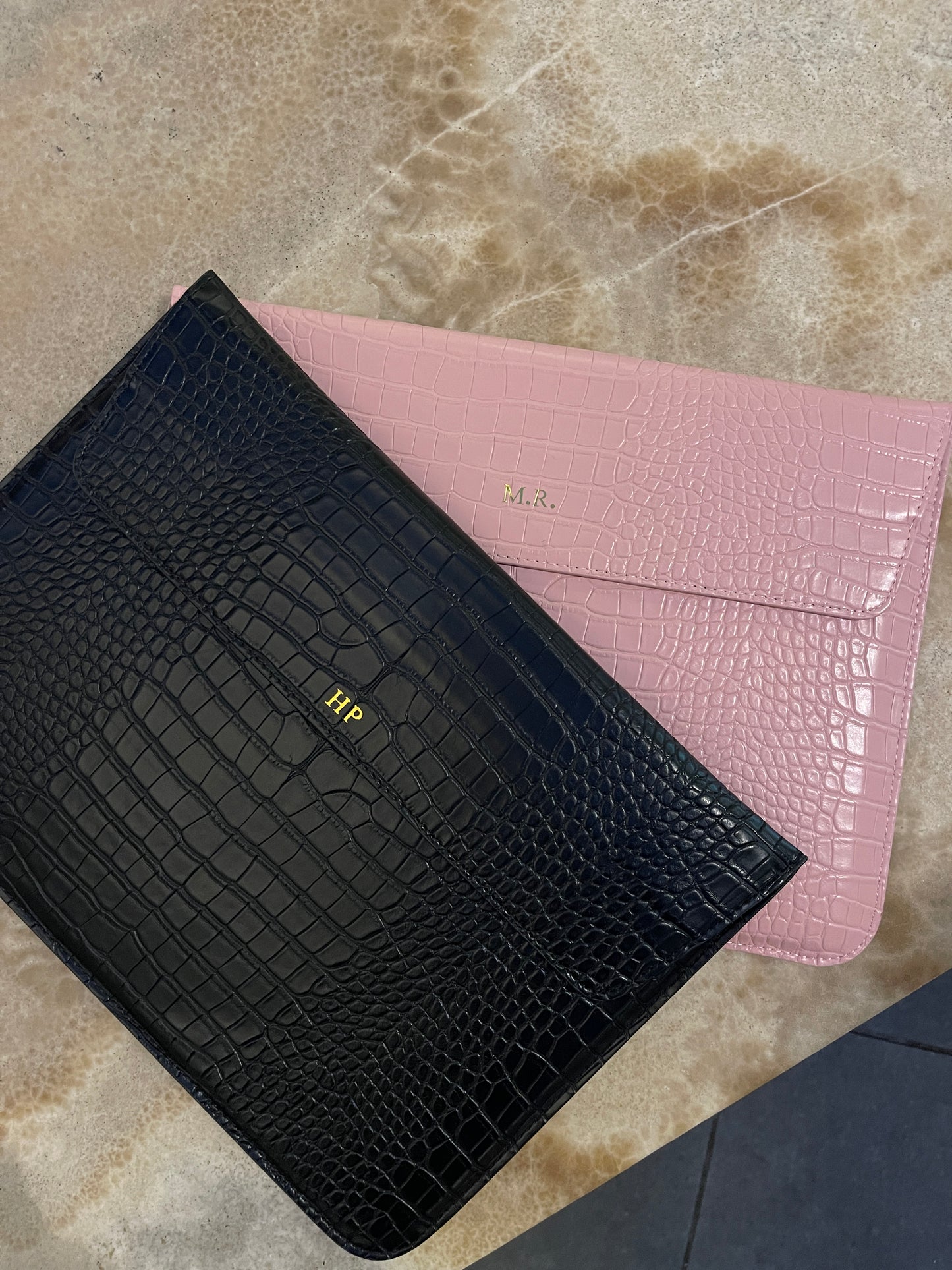 The Croco Laptop Pink