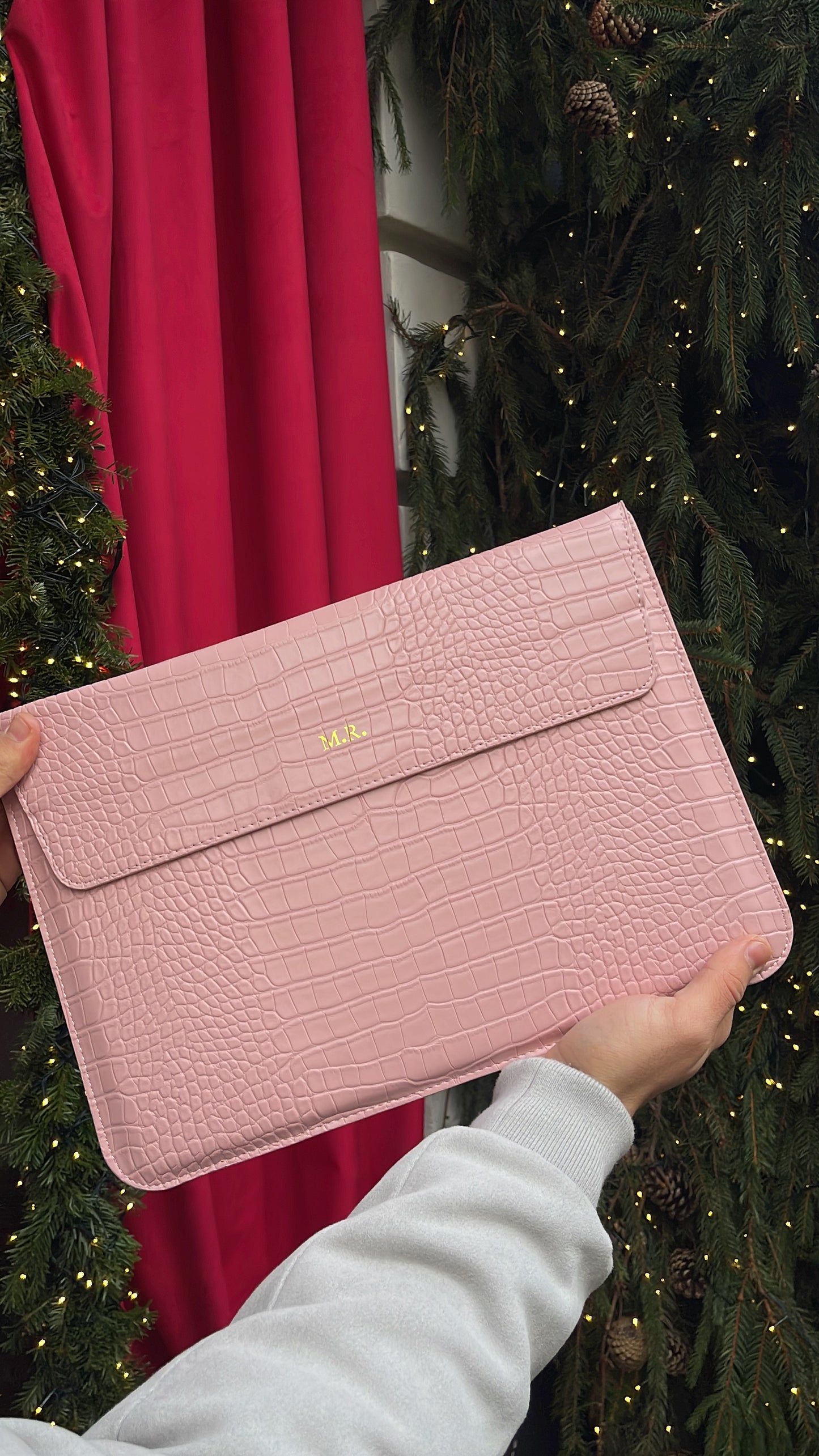 The Croco Laptop Pink