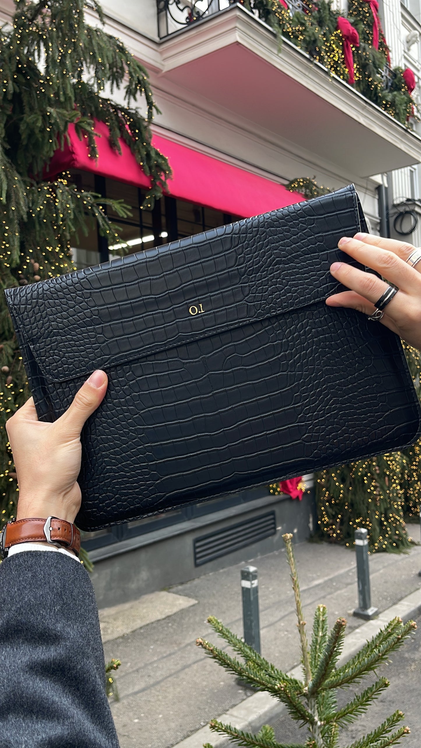 The Croco Laptop Negru