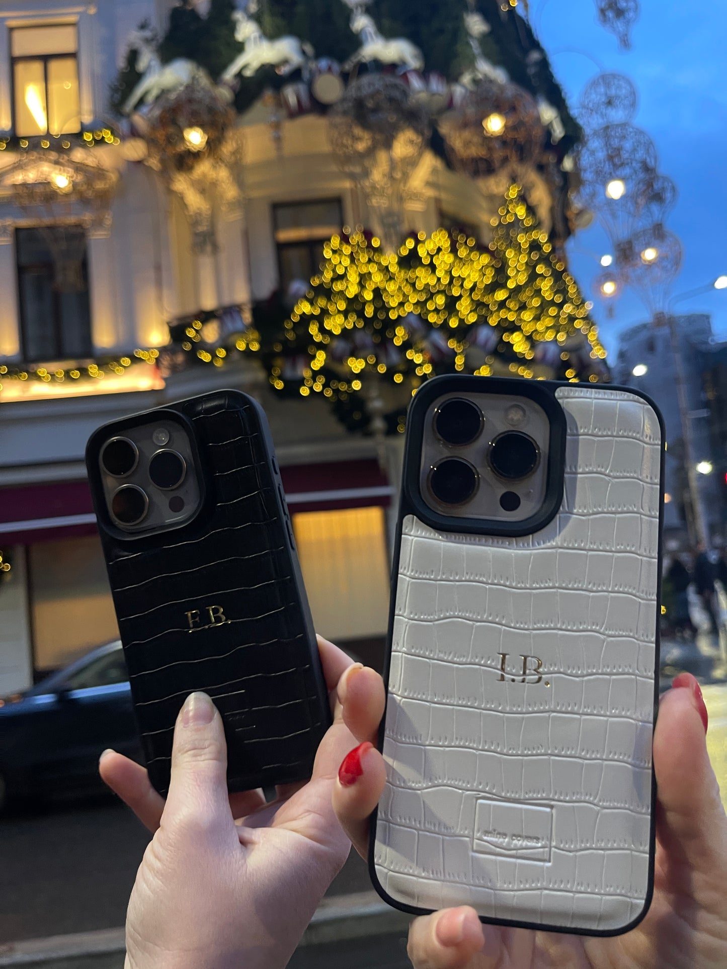 The Croco iPhone Alb
