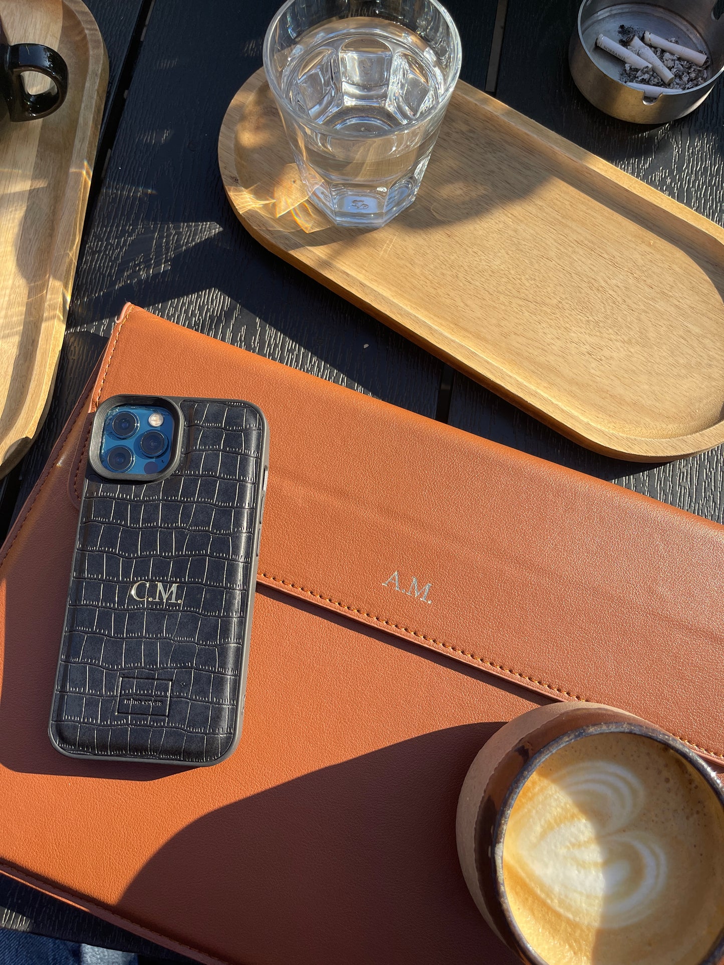 The Croco iPhone Negru