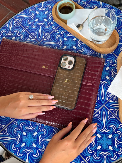 The Croco Laptop Burgundy
